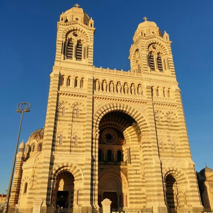 Jolie Charmant T3 Refait A Neuf A Marseille Exterior photo